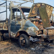 В Харькове до тла сгорела газель (фото)