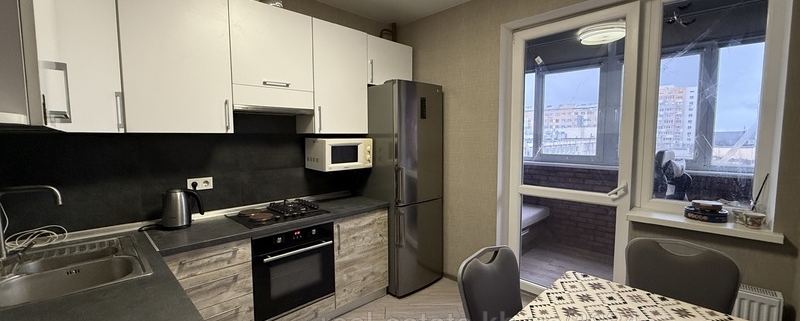 Аренда квартиры долгосрочно 8 500 в месяц  - сдам 1 комнатную квартиру 37.2 кв.м: Победы просп., Харьков, Алексеевка, Шевченковский район